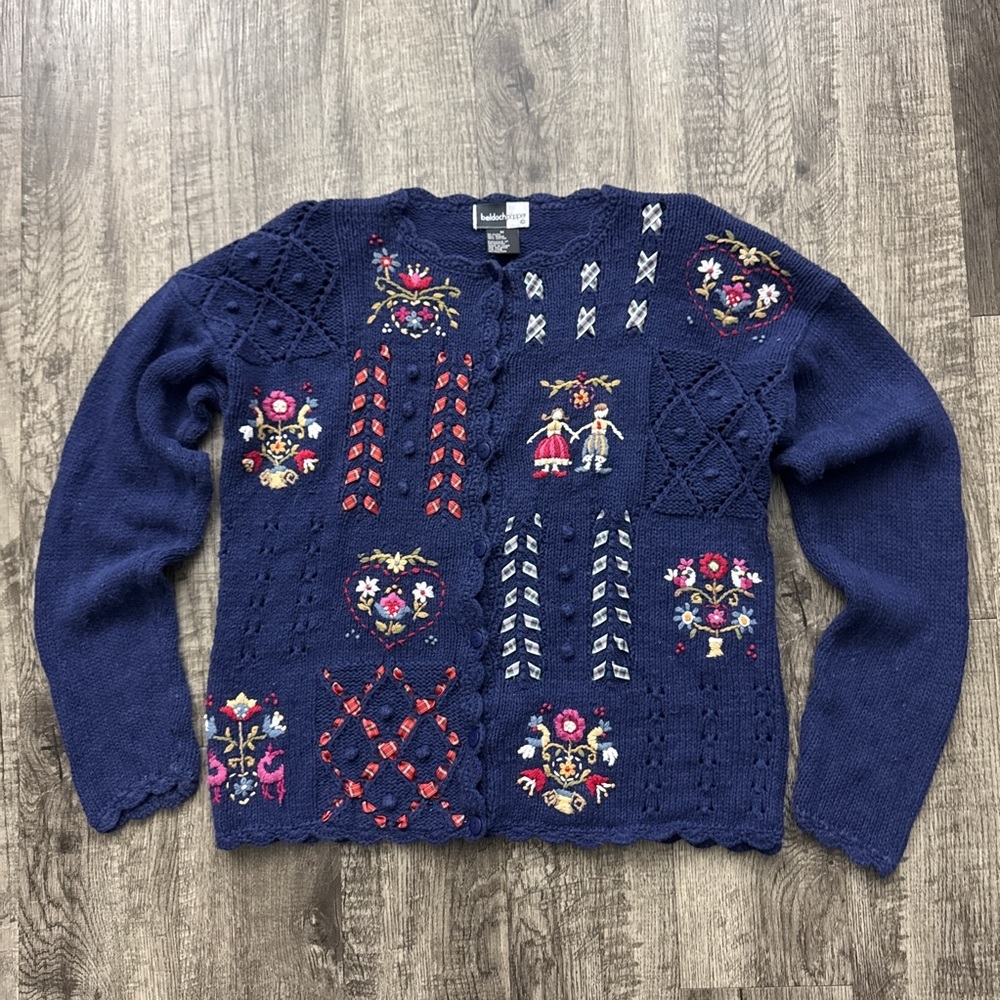 Vintage Chunky Knit Cottagecore Floral a hearts Cardigan Sweater Beldoch Popper